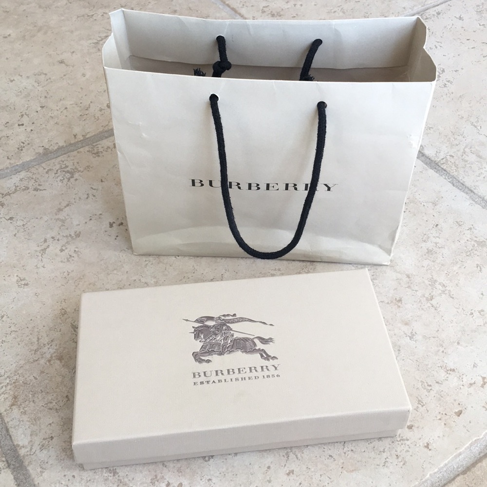 100% Authentic Burberry Wallet